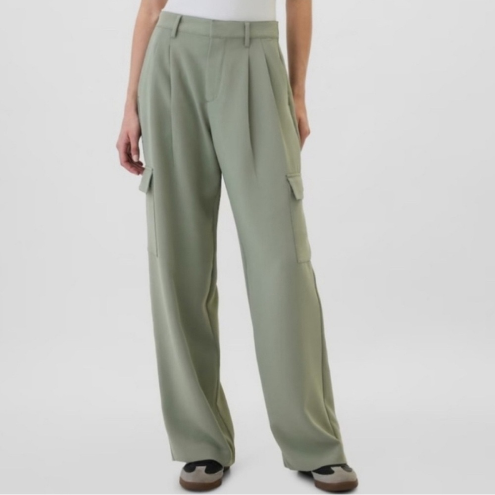 GAP Women's Easy Trouser Utility Pants with Cargo Pockets Sage Size 10 NWT